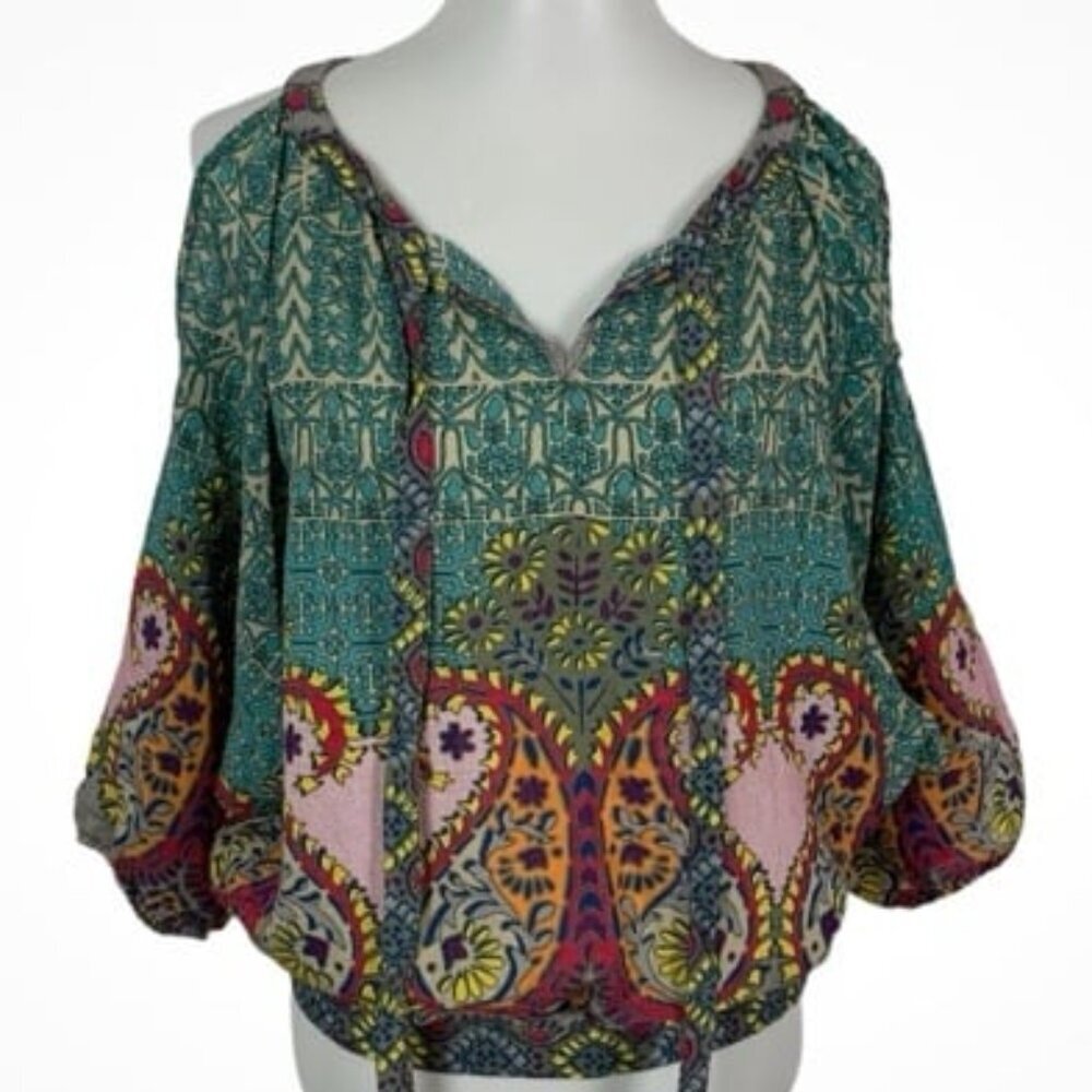 Umgee Women's Paisley Print Long Sleeve Cold Shoulder